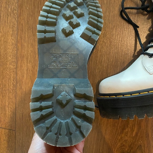 Dr.Martens Jadon platform boots. Size 9 - Picture 3 of 7
